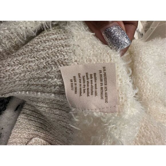 Mid Length Sleeve cardigan by Decree - Picture 6 of 8